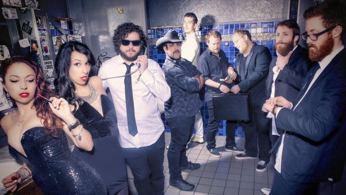 Exclusive Premiere | Turkuaz - Tiptoe Through the Crypto