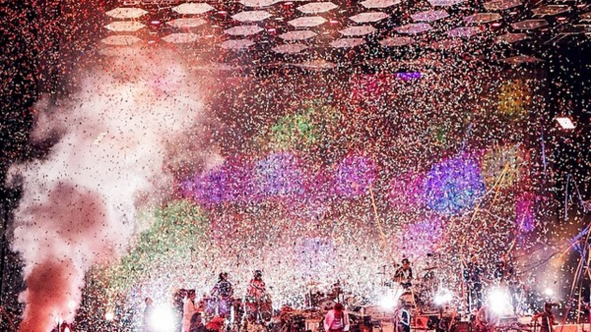 Cover Alert | Arcade Fire Covers Creedence Clearwater Revival
