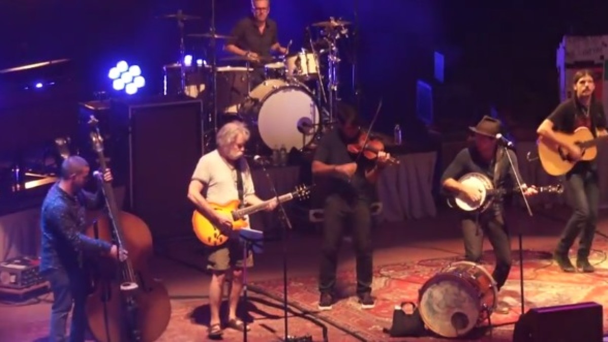 Bob Weir Guests With Avett Brothers At Red Rocks