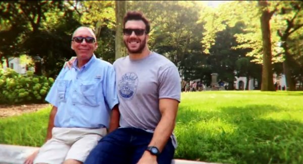 Eagles Linebacker Connor Barwin Reps Phish In ESPN Feature