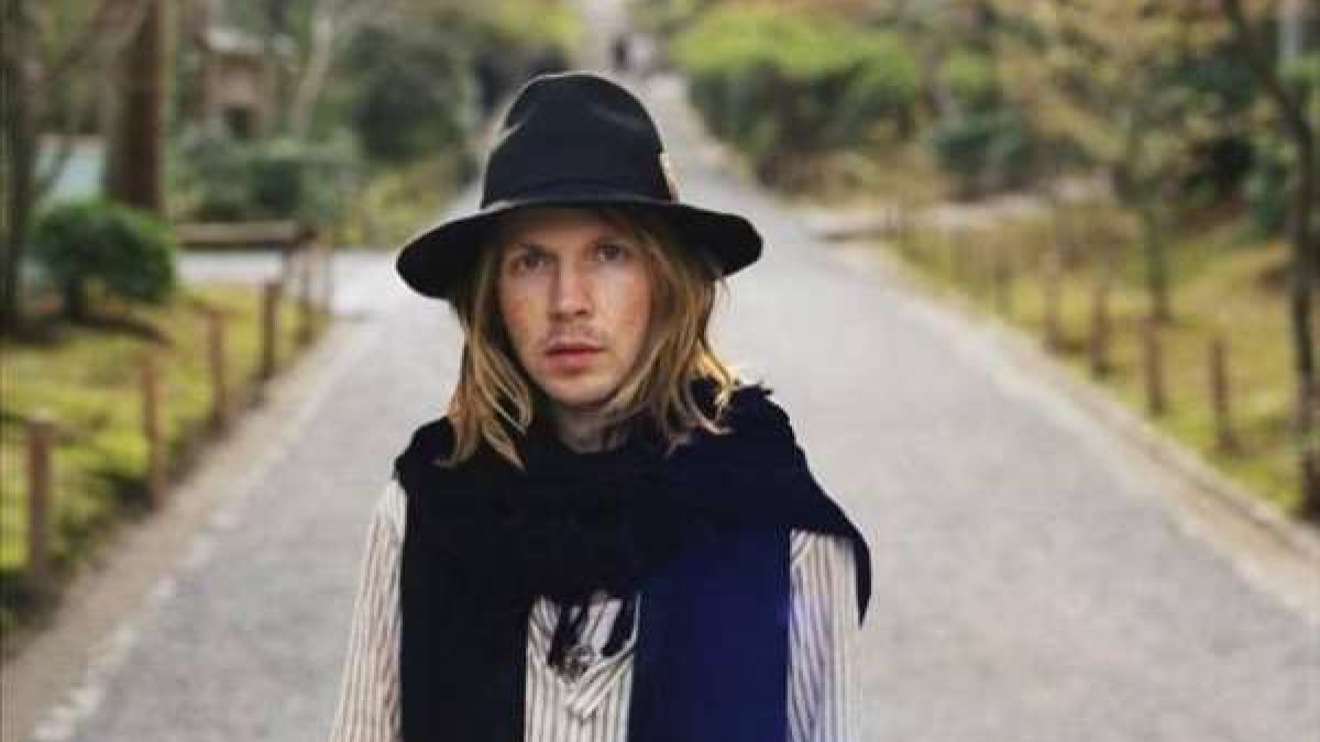 Tour Dates | Beck Adds California Dates & Texas Show