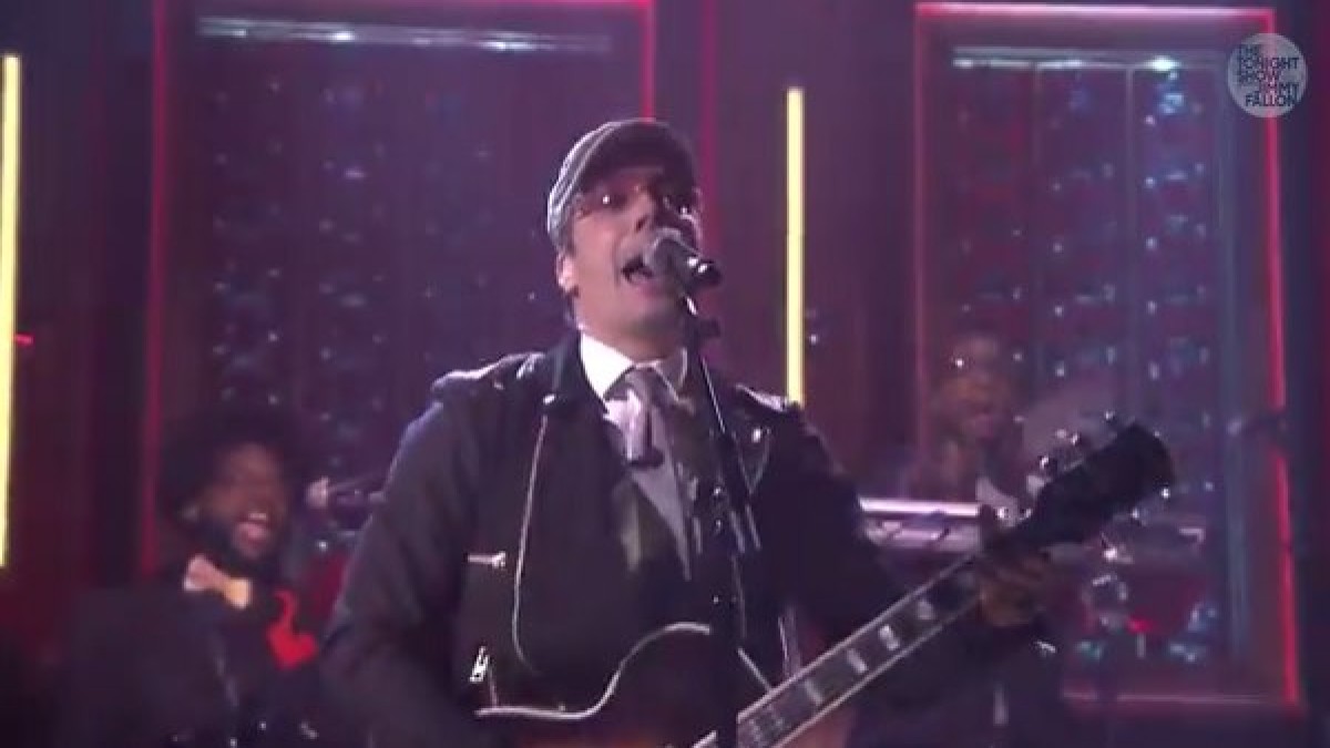 DVR Rewind | Jimmy Fallon & The Roots Fill In For U2