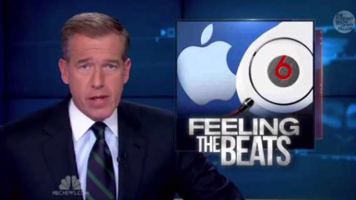 DVR Rewind | Brian Williams Raps Baby's Got Back On Fallon