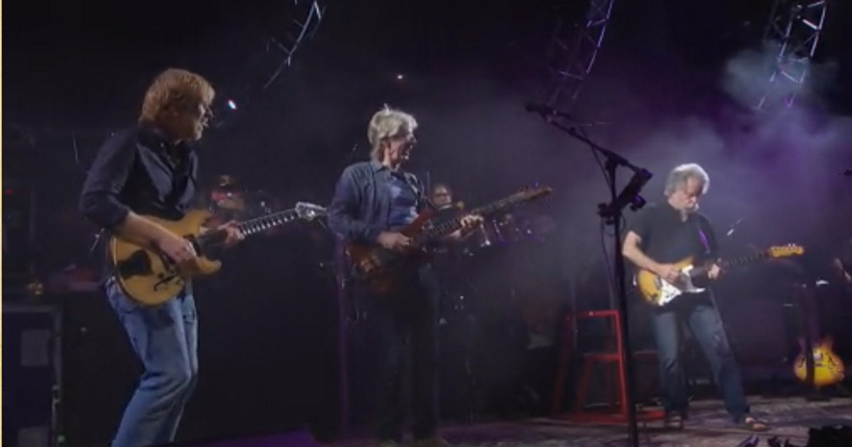 Setlist & Review | Fare Thee Well Grateful Dead 50 Chicago Begins