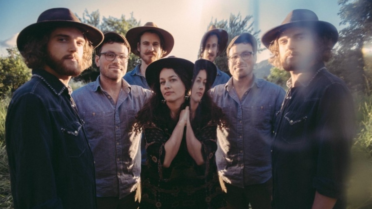 Make Like A Shovel | Crow And The Canyon
