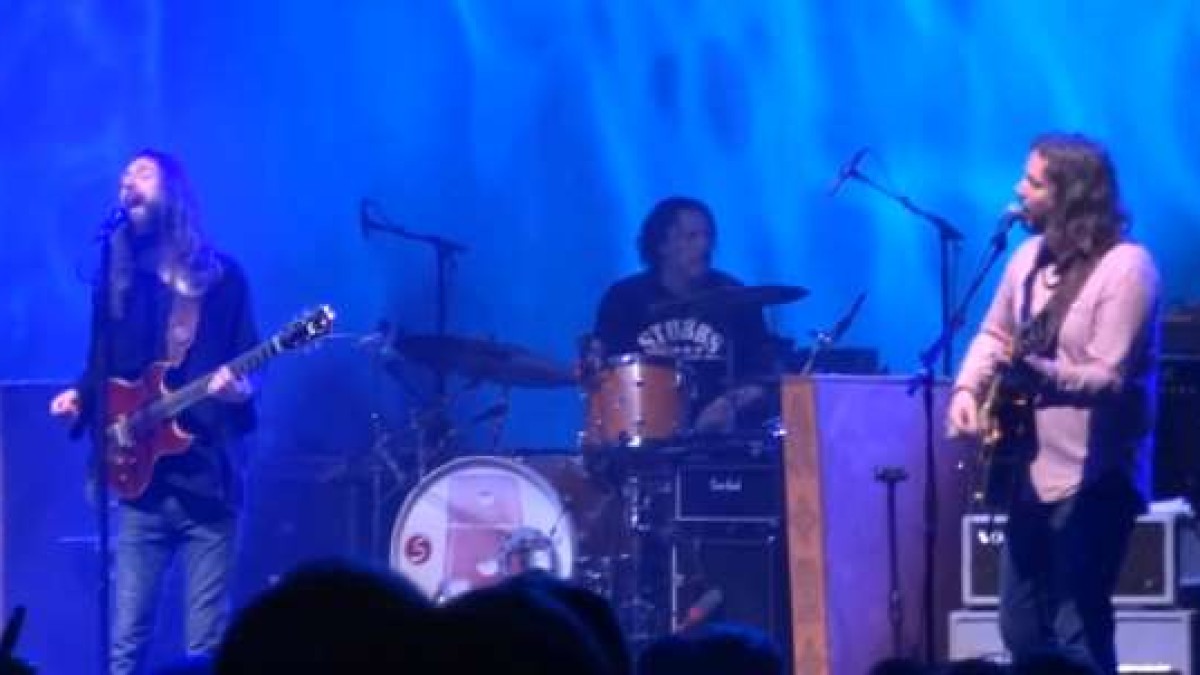 Cover Alert | The Black Crowes Tackle Quinn The Eskimo