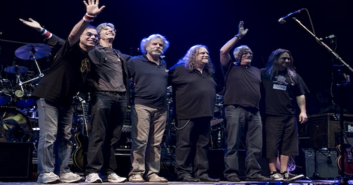 Warren Haynes Talks Grateful Dead 50 & Trey Anastasio