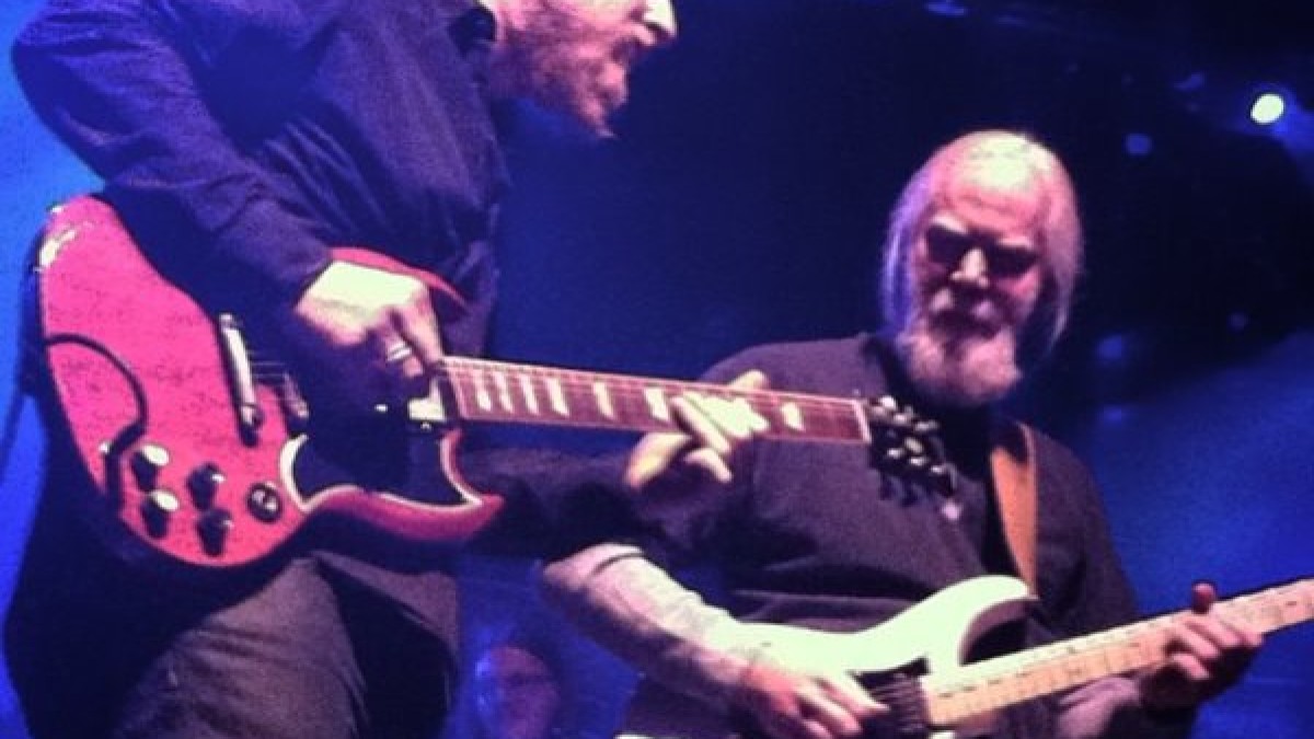 Jimmy Herring & Duane Trucks Guest With Tedeschi Trucks Band