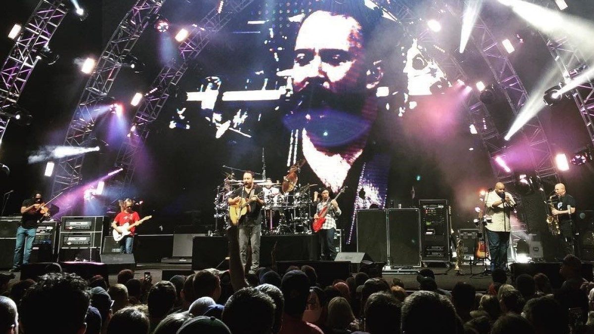 Dave Matthews Band Busts Out Let You Down