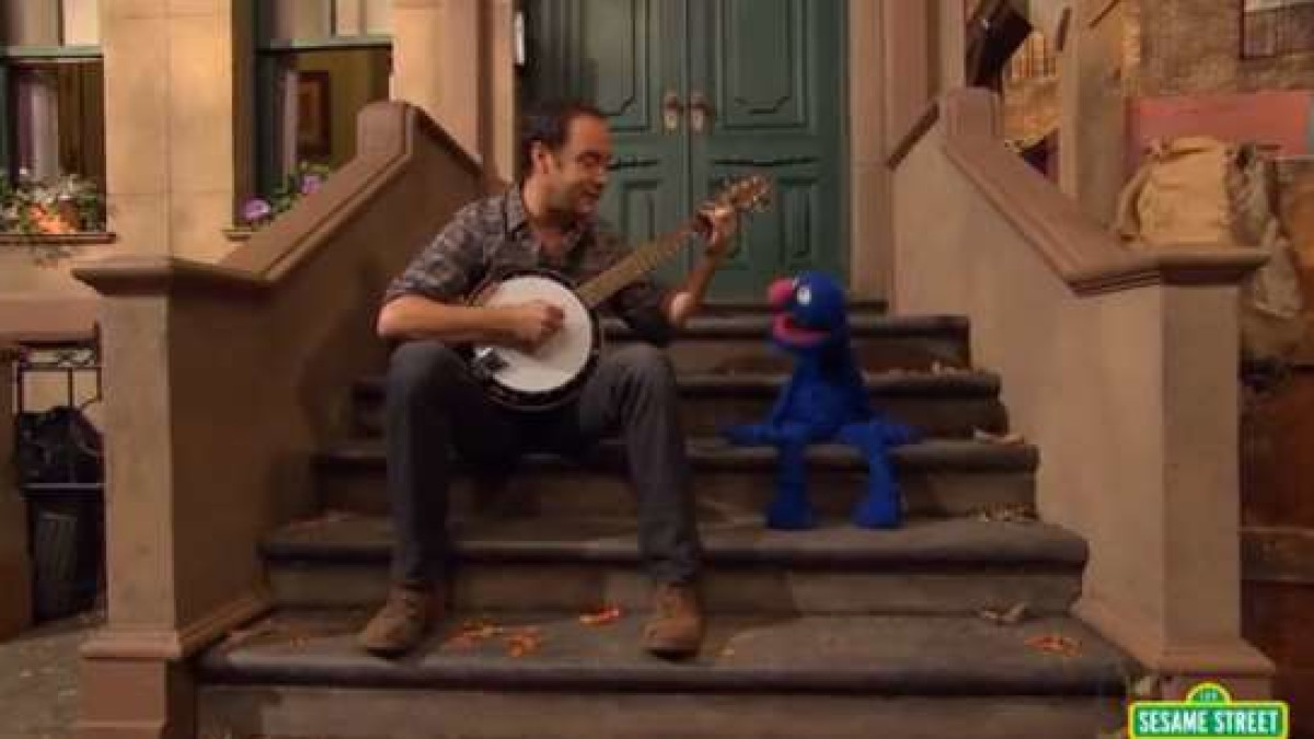 Dave Matthews Shares His Feelings With Grover On Sesame Street