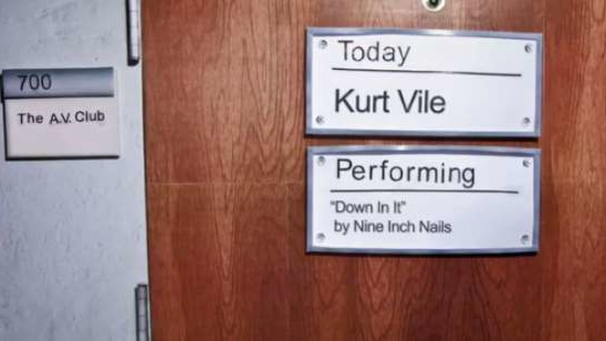 Kurt Vile Covers Nine Inch Nails For A.V. Undercover