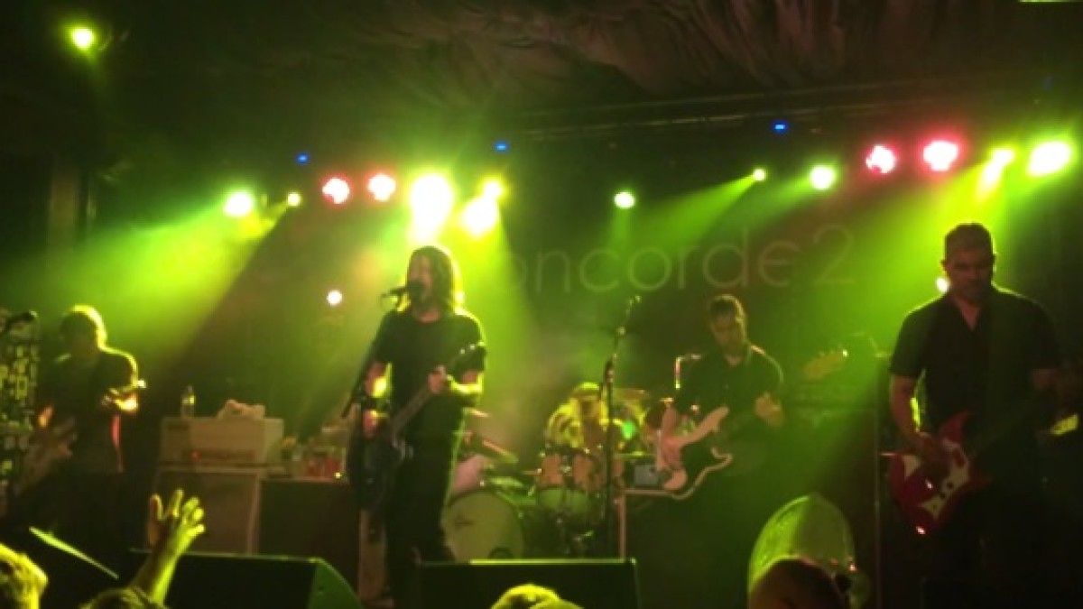 Foo Fighters Perform With Tribute Singer In Brighton