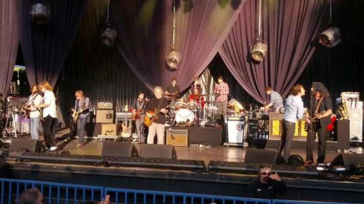 Cover Alert | My Morning Jacket, Bob Weir, Wilco And More - Glory Days