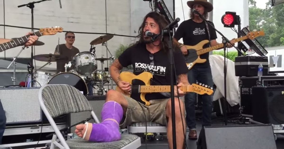 Cover Alert | Dave Grohl Covers Cinnamon Girl