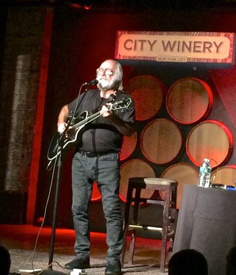 Robert Hunter Clarifies Reasons Why He's Touring