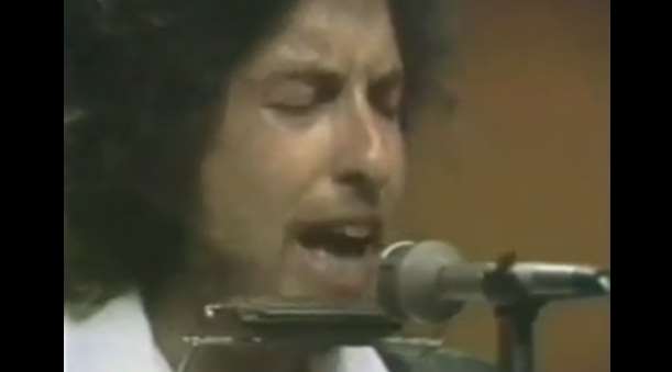 Sunday Cinema | Bob Dylan Debuts Hurricane In 1975