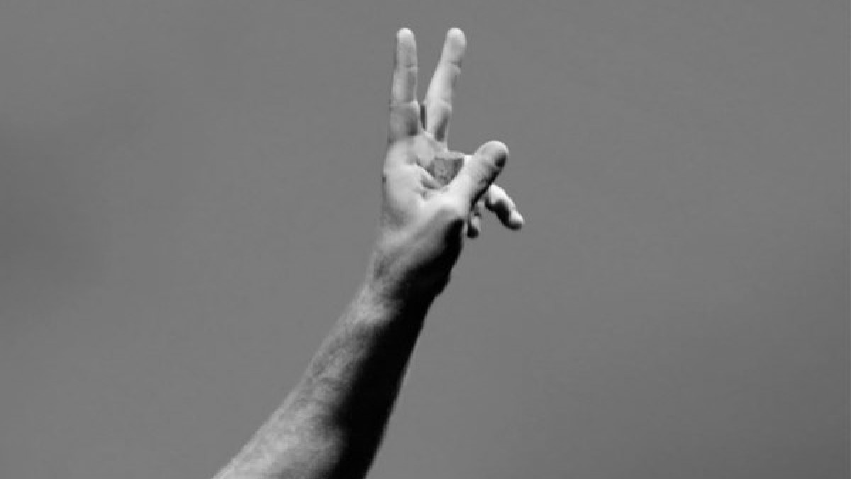 Eddie Vedder Shares Imagine Cover For Charity