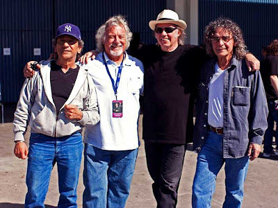 Neil Young Announces A Crazy Horse Show