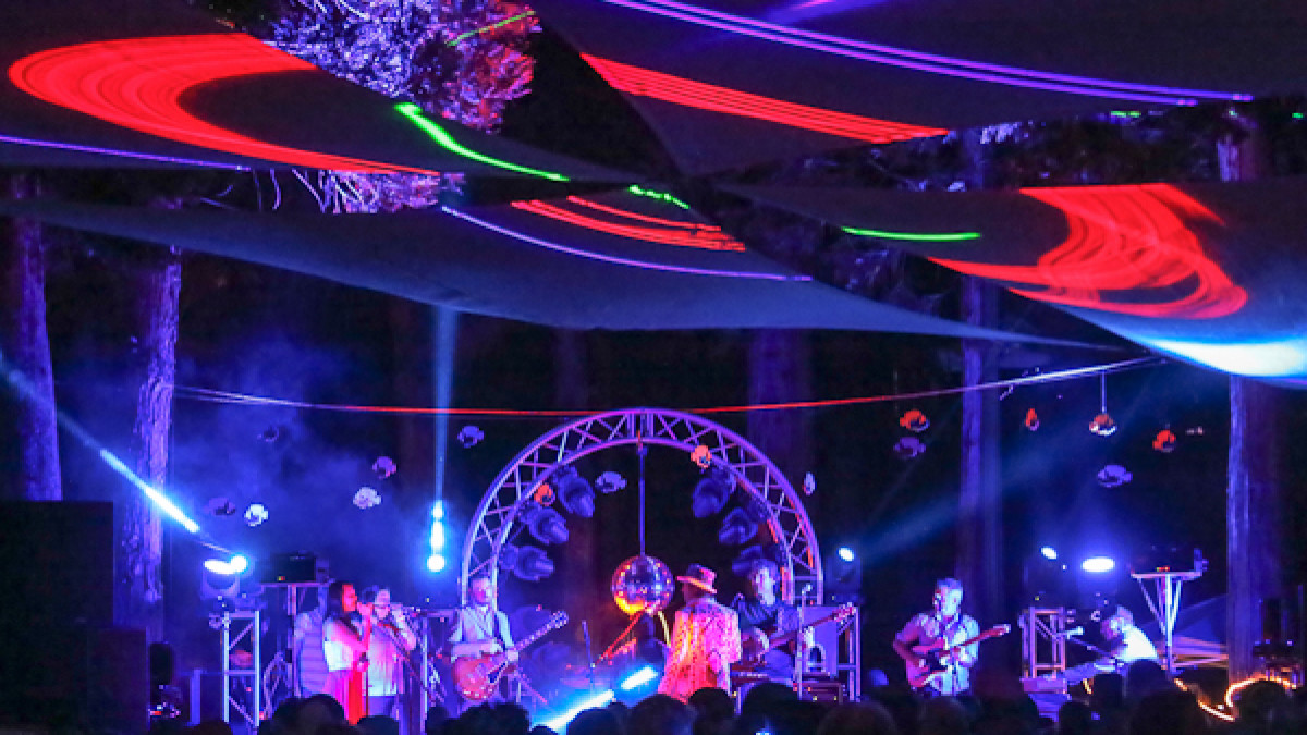Review & Photos | Guitarfish | Cisco Grove