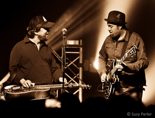 Greensky Bluegrass Welcomes Eric Krasno & Andy Falco In Brooklyn