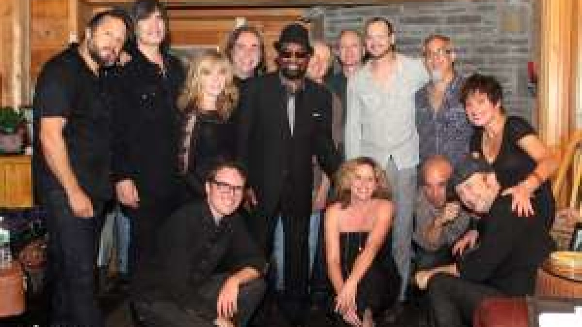 Backstage And Onstage | William Bell And Midnight Ramble Band | Levon Helm Studios