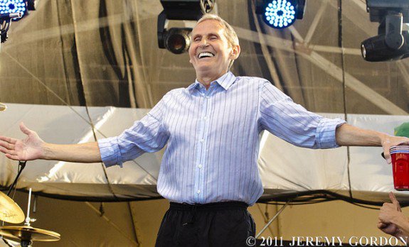 Plans Proposed To Re-Name NY Bridge After Levon Helm