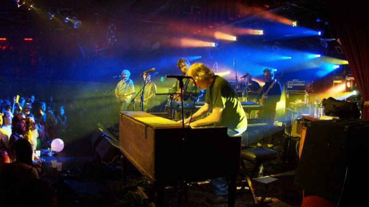 Mike Gordon Guests With Leftover Salmon In Denver
