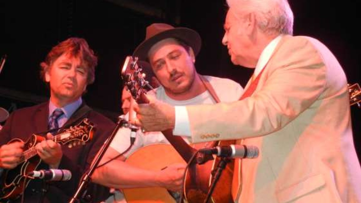 Mumford And Sons Go Karaoke In Alabama | Marcus Sits In With Del