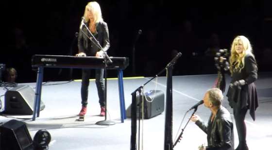 Christine McVie To Rejoin Fleetwood Mac
