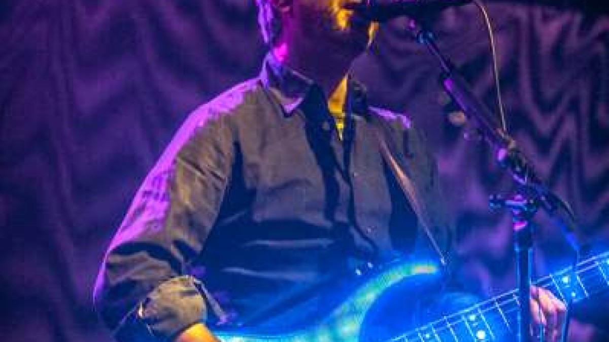 Mike Gordon Busts Out Spocks Brain In NYC