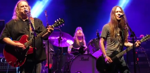 Blackberry Smoke Guitarist Joins Gov't Mule For Can't You See
