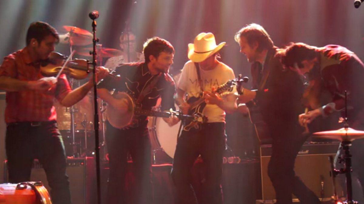 Avett Brothers & Old Crow Go Down The Road Feelin Bad