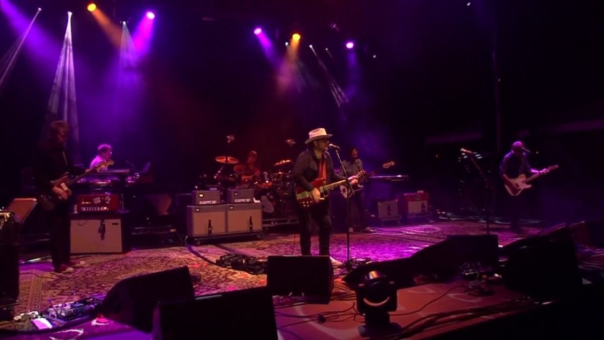 Wilco Performs Entire New Album Star Wars At Pitchfork