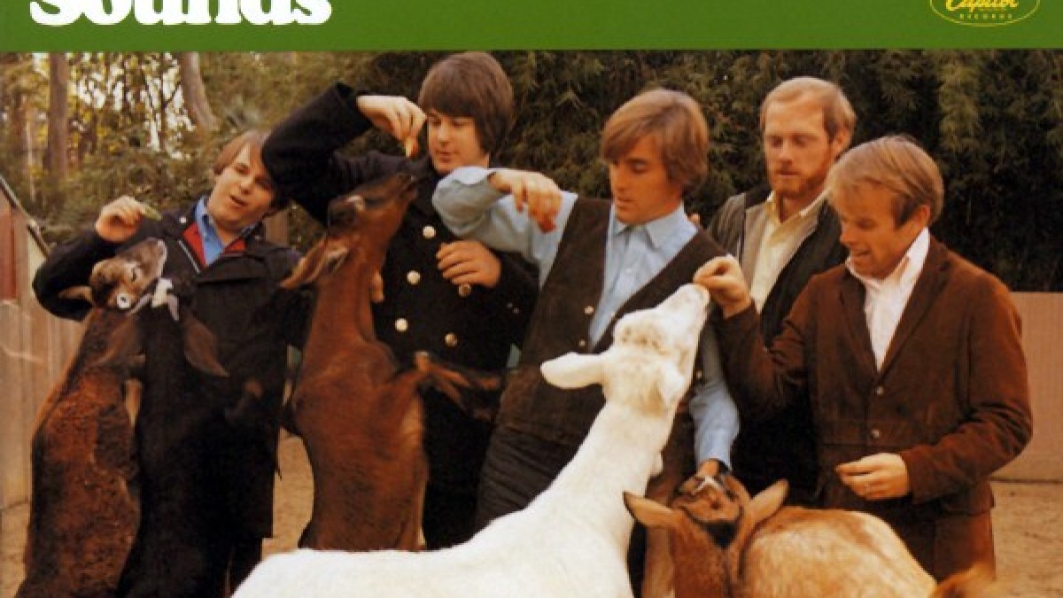 Former Beach Boys Offer Surprise Performance Of Pet Sounds