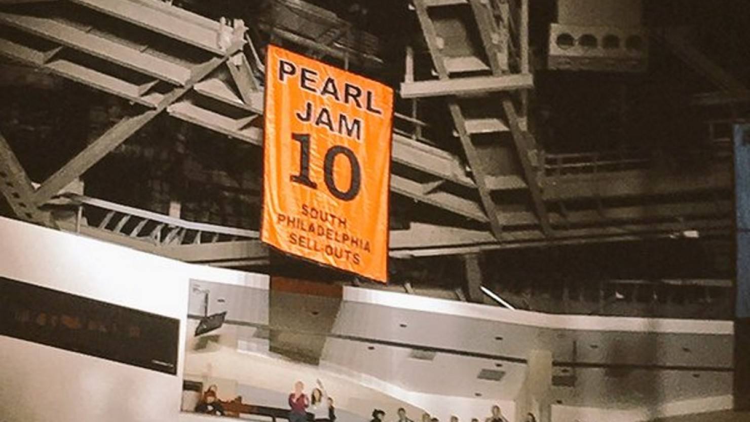 Pearl Jam Plays ‘Ten’ In Its Entirety In Philadelphia