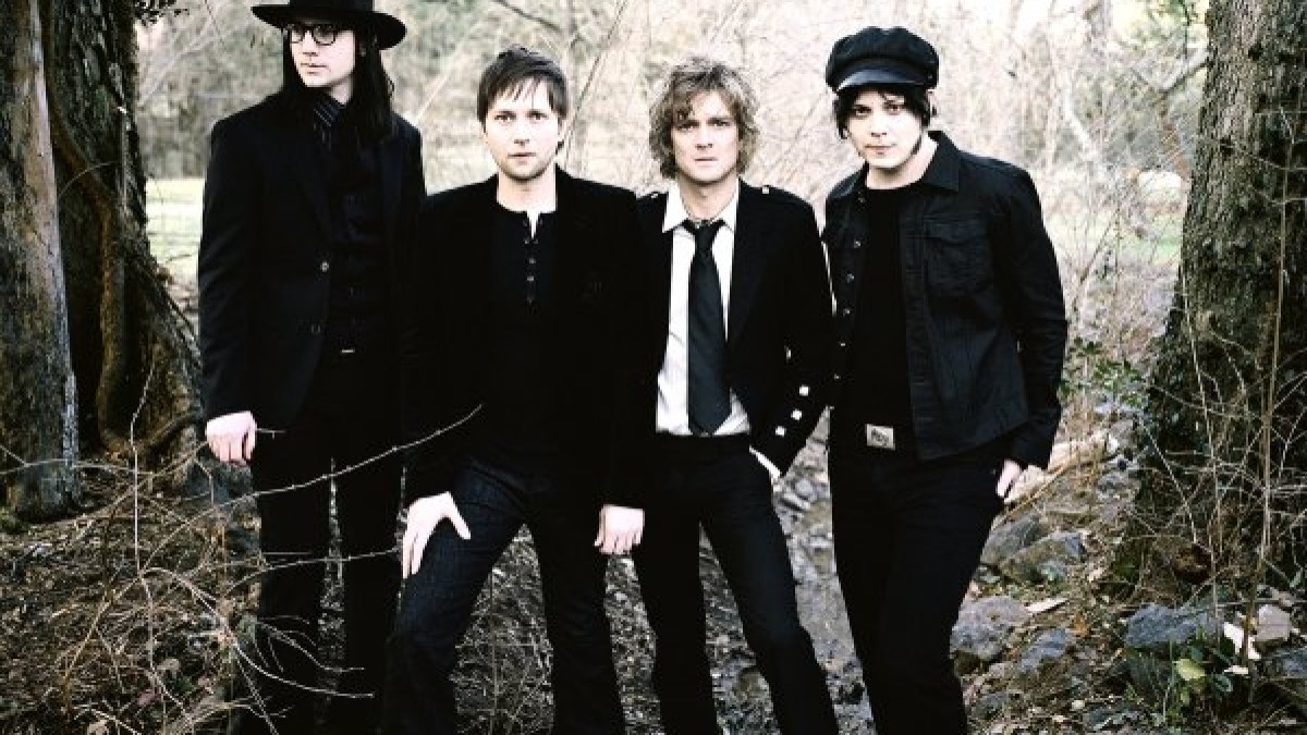The Raconteurs Reunite At Jack White Show In Nashville