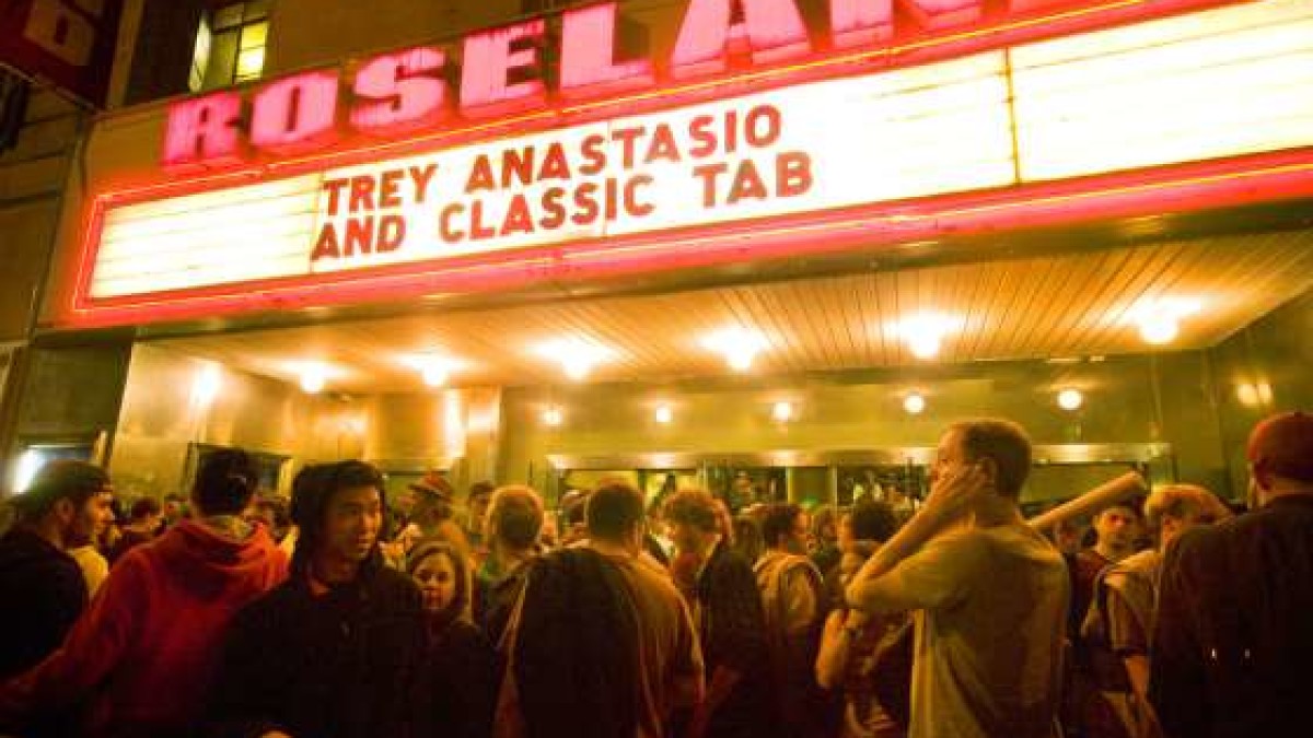 Report: NYC's Roseland Ballroom To Close In April
