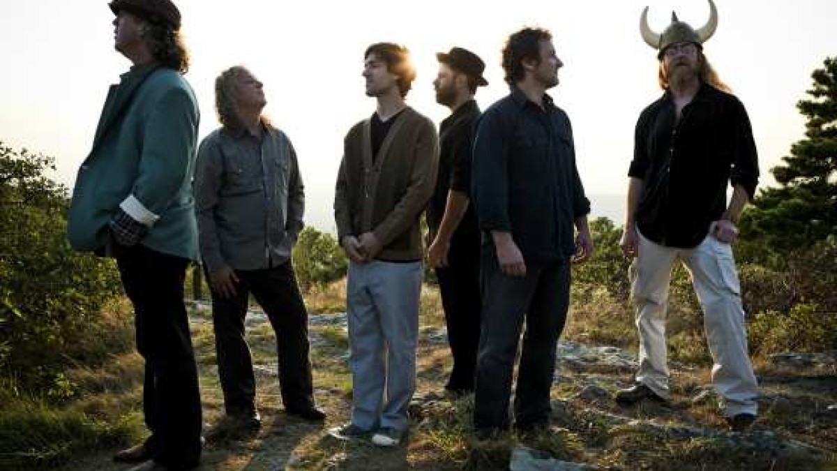 Tour Dates | Railroad Earth Announces Early 2014 Dates