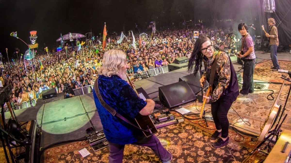 Skrillex Sits-In With The String Cheese Incident At Electric Forest