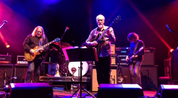 Govt Mule & John Scofield Unveil moe. Cover In Boston