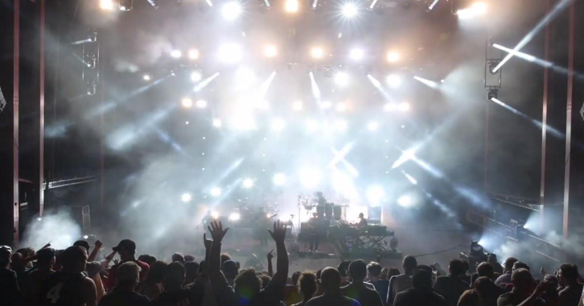 Pro-Shot Video | Umphreys McGee Covers Shine On At Red Rocks