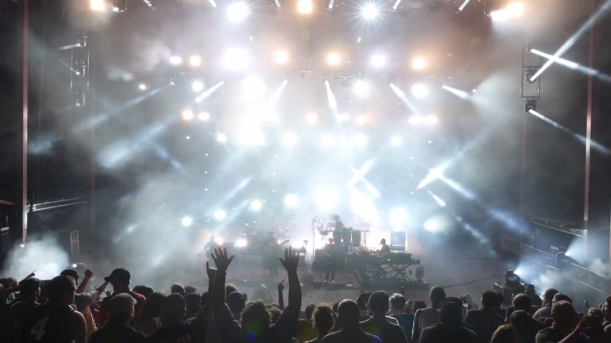 Pro-Shot Video | Umphreys McGee Covers Shine On At Red Rocks