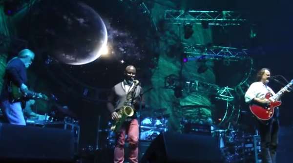 Pro-Shot Video | Widespread Panic And Karl D. Slip Into Darkness