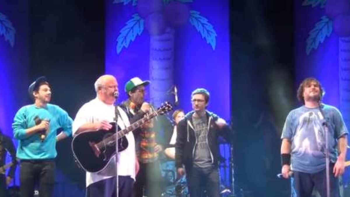 Video | Lonely Island Guests With Tenacious D At Festival Supreme