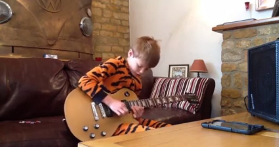 Video | 10 Year Old Toby Lee B.B. King Tribute