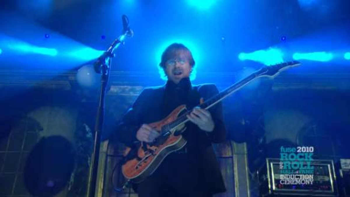 Phish Inducts Genesis Into Rock Hall