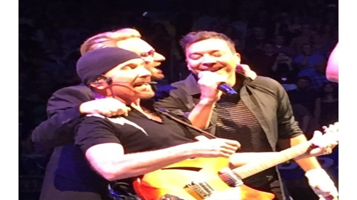 Jimmy Fallon & The Roots Guest With U2 At MSG