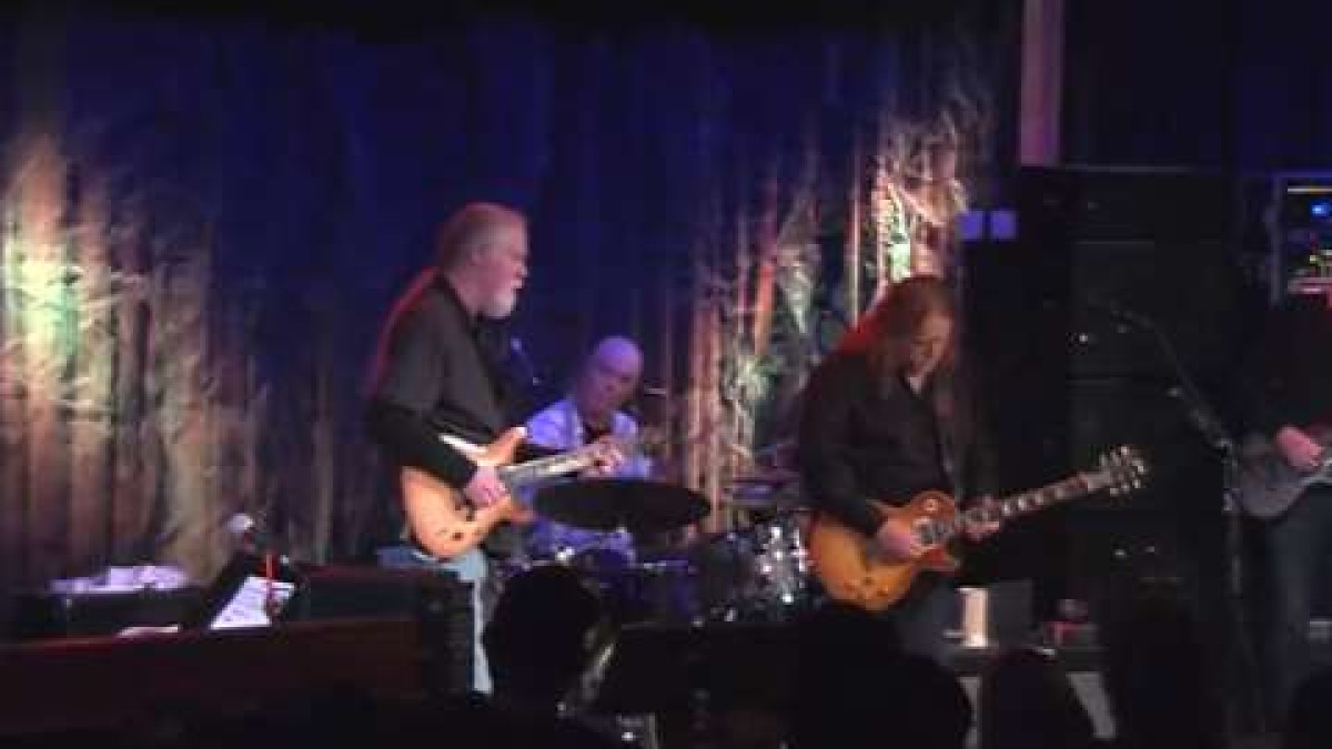 Phil Lesh Alt-Q Bids Terrapin Crossroads Goodnight
