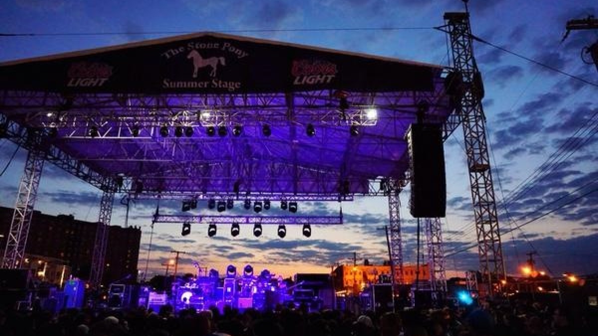 Cover Alert | Umphrey's McGee Covers TLC's Waterfalls