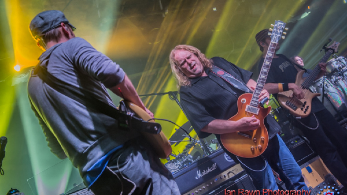 Audio | Umphrey's Guest-Filled All Night Wrong Set